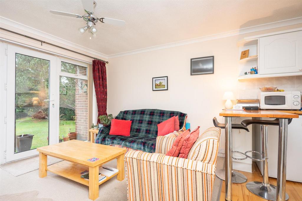 90c Cromer Road,Mundesley-09.jpg