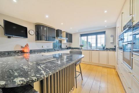 5 bedroom detached house for sale, 'Christmas Cottage',  Bledlow Ridge,  Buckinghamshire,  HP14