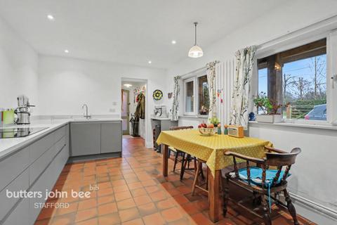 4 bedroom detached house for sale, Common Lane, Stone