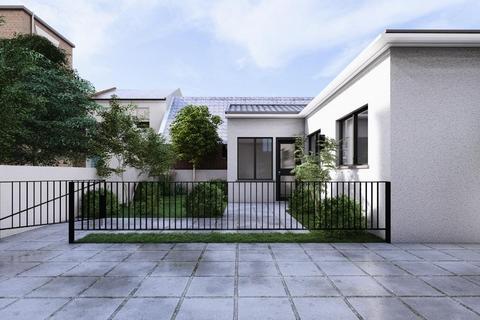 undefined, Priory Road, Chiswick, London W4