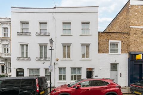 3 bedroom terraced house to rent, London SW10