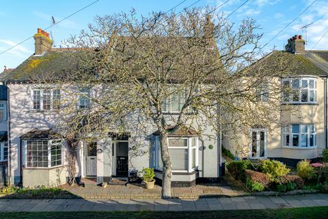 3 bedroom semi-detached house for sale, Recreation Avenue, Leigh-on-sea, SS9