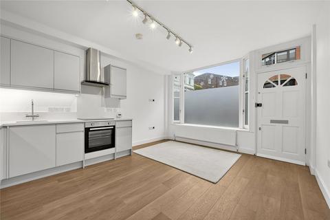 3 bedroom apartment to rent, Cleveland Street, Fitzrovia, London, W1T