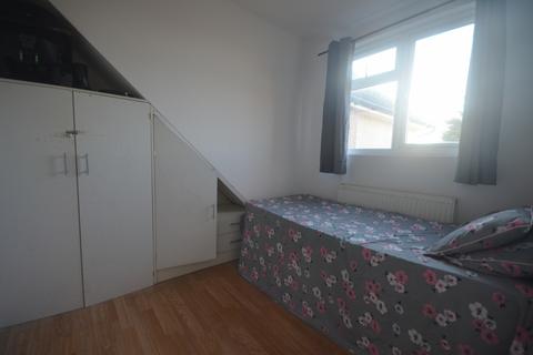 undefined, Shaw Gardens, Barking, IG11