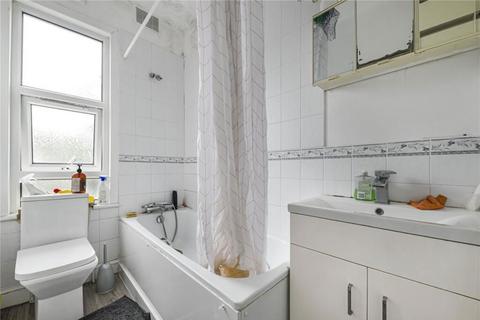2 bedroom apartment for sale, 20 Minard Road, London, SE6 1NS