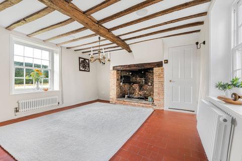 5 bedroom detached house for sale, High Street, Aylesbury HP17
