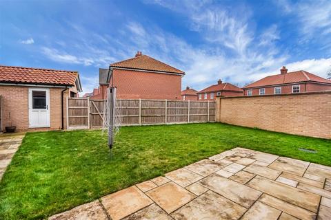 undefined, Rose Fields, Lawford Green