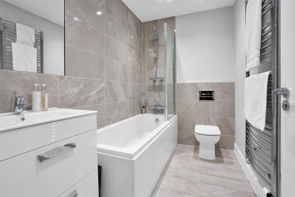 Family bathroom
