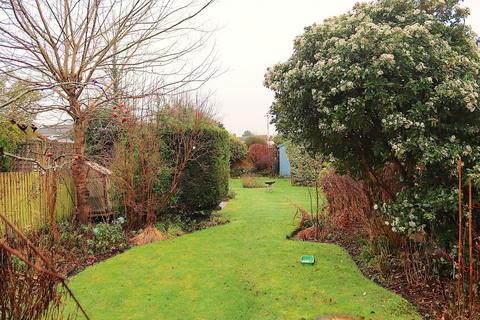 2 bedroom semi-detached house for sale, Holly Road, Farnborough GU14