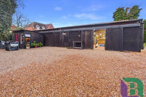5 bedroom detached house for sale, Westbrook End, Milton Keynes MK17
