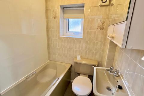 1 bedroom flat to rent, Burton Road, Manchester, M20