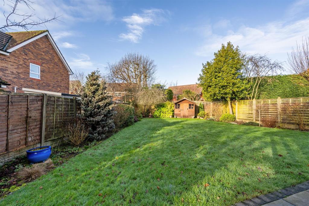 30 Whitefields Gate 35.jpg