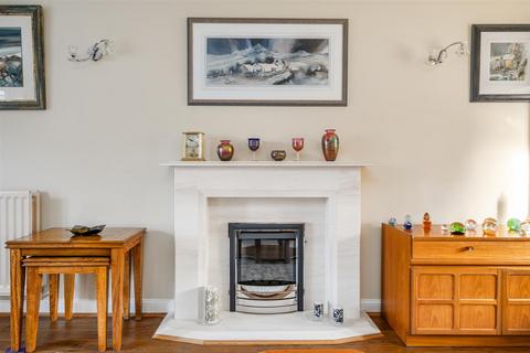 5 bedroom detached house for sale, Whitefields Gate, Solihull, B91
