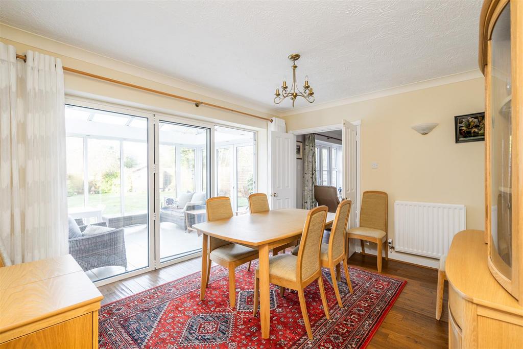 30 Whitefields Gate 30.jpg