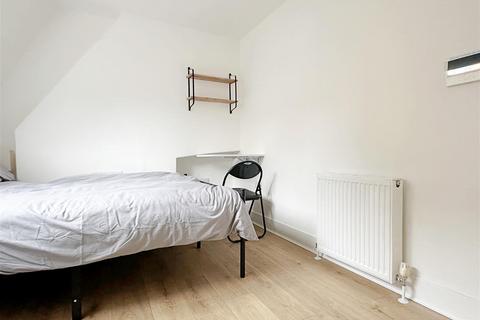1 bedroom in a house share to rent, 67a North Road, Brighton BN1