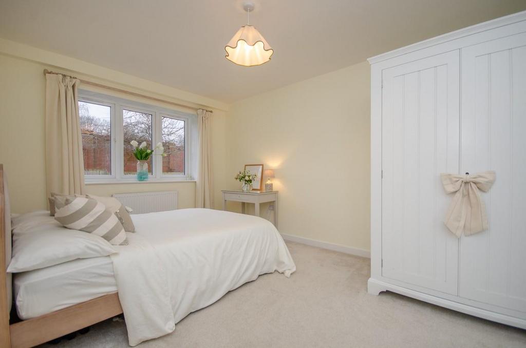 Bedroom 3.jpg