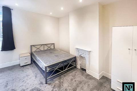 undefined, Heath Street, Tamworth B79 7JH