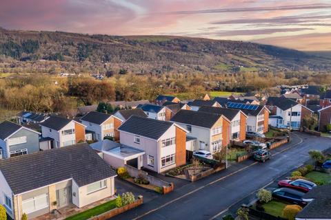 3 bedroom detached house for sale, Basildene Close, Gilwern, Abergavenny, NP7
