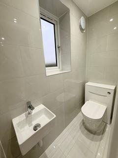 undefined, Ruislip, HA4