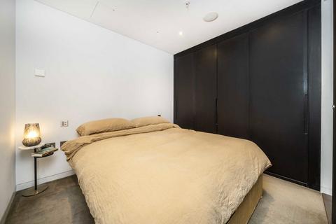 1 bedroom flat for sale, Marconi House, London WC2R