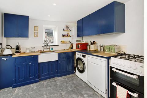 4 bedroom terraced house for sale, Exeter Street, Teignmouth, TQ14