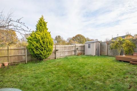 3 bedroom end of terrace house to rent, Lowland Road, Milton Keynes MK4