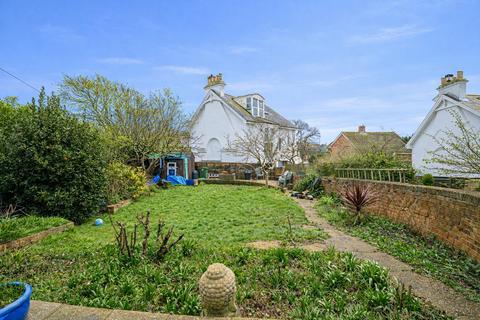 2 bedroom flat for sale, Mount Pleasant Road, Hastings