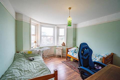 2 bedroom flat for sale, Mount Pleasant Road, Hastings
