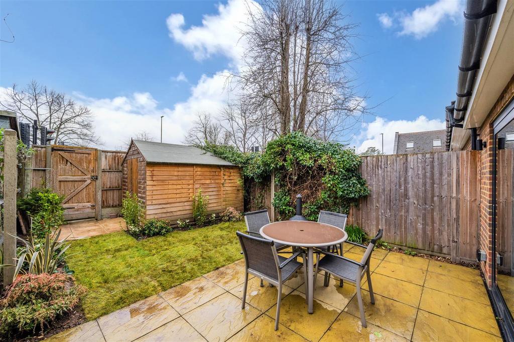 Hunters close