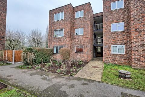 1 bedroom apartment for sale, Broadmeads, Ware SG12