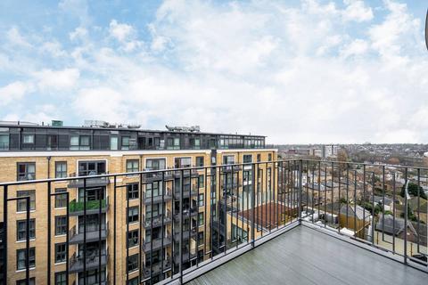2 bedroom flat for sale, Brook Street, Kingston, KT1