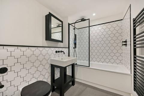 2 bedroom flat for sale, Brook Street, Kingston, KT1