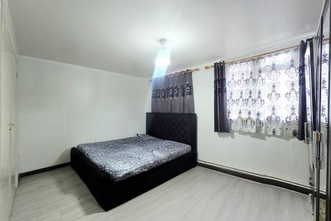 undefined, Romney Court, Parkfield Drive, Northolt, Middlesex, UB5