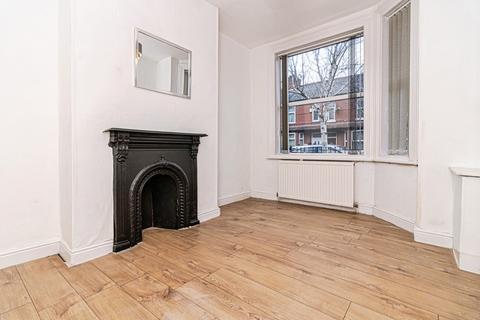 2 bedroom terraced house to rent, Laurel Avenue, Greater Manchester M14