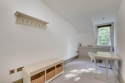 1 bedroom apartment to rent, Rutland Gate, Knightsbridge SW7