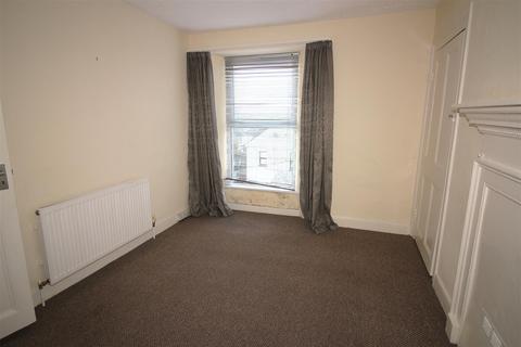 3 bedroom apartment to rent, Rear Hyde Park Road, Plymouth