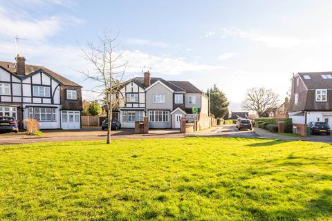 undefined, Manor Way, Chingford, London, E4