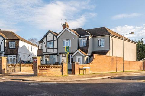 undefined, Manor Way, Chingford, London, E4