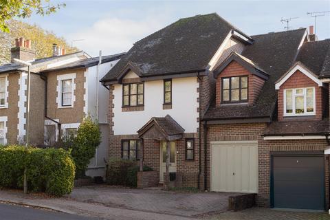4 bedroom semi-detached house for sale, Park Lane East, Reigate
