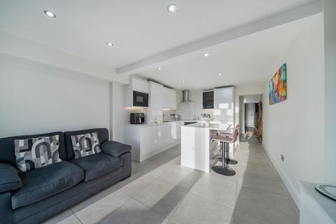undefined, Newtown Road, Denham, Uxbridge