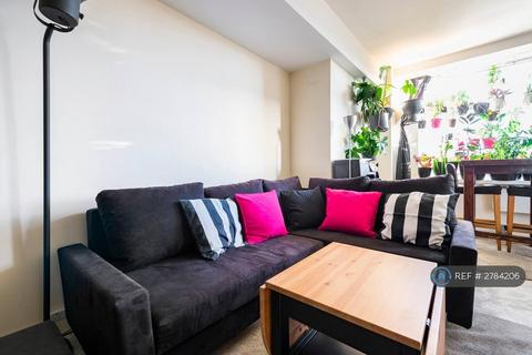 undefined, Gray's Inn Rd, London, WC1X