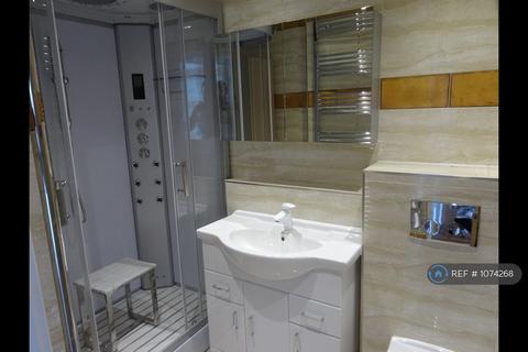 1 bedroom flat to rent, Wapping High Street, London, E1W