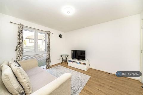 undefined, Gables Close, London, SE12