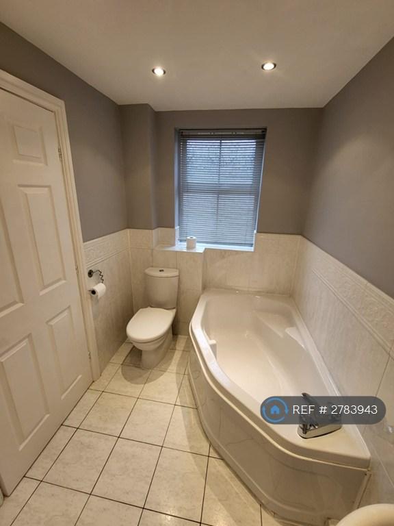Master Ensuite