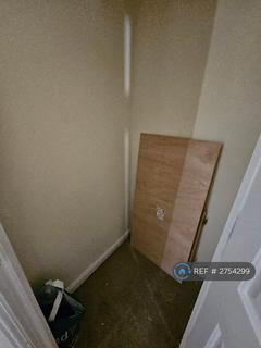 2 bedroom flat to rent, Ambleside, Purfleet, RM19