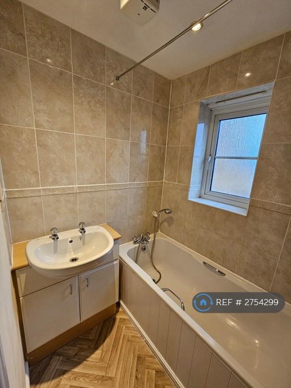 Bathroom #2