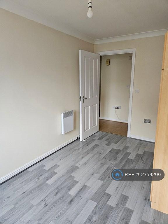 Bedroom a #2