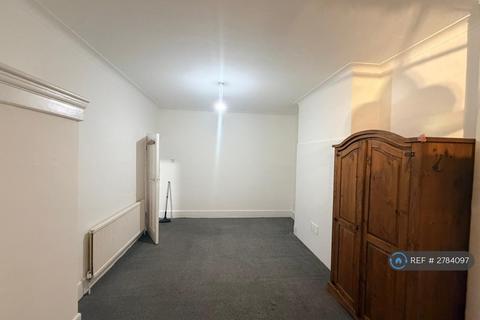 1 bedroom flat to rent, Tottenhall Road, London, N13