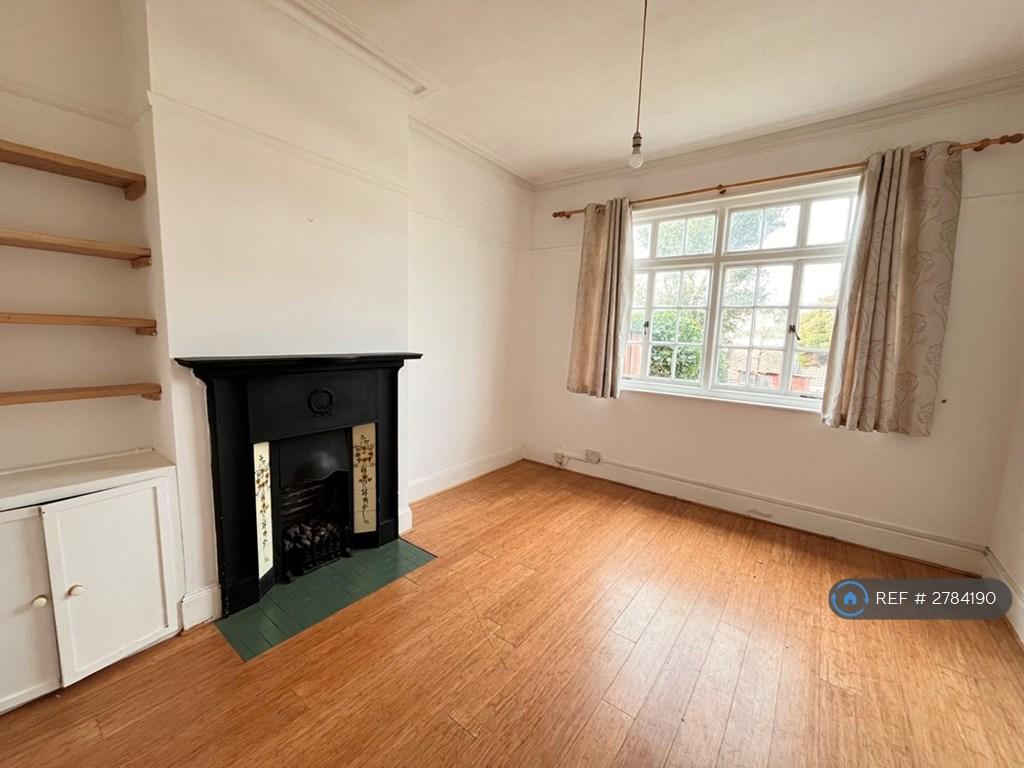 Lounge Or Bedroom Three