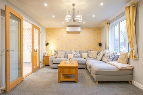4 bedroom detached house for sale, Tinwell Close, Reading RG6
